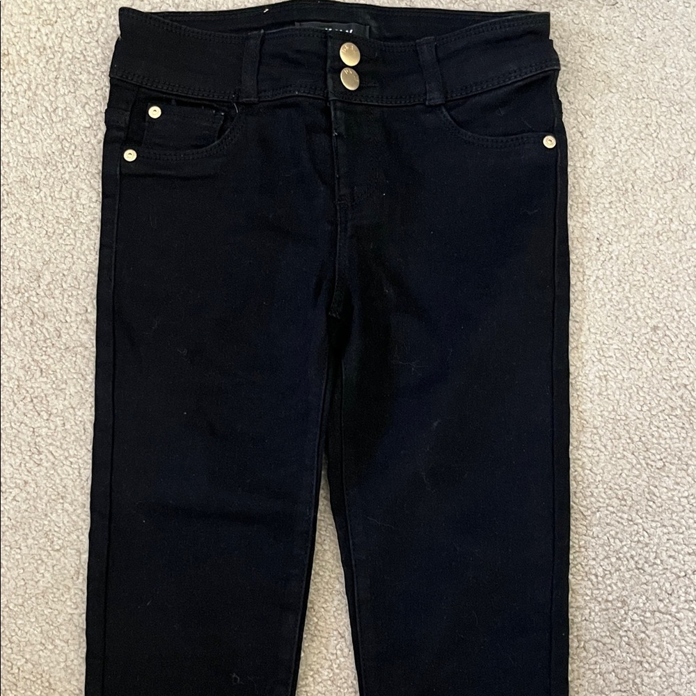 Stylish Black Juniors DKNY Jeans